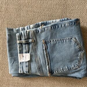 Good American Light Blue Straight Leg Jeans